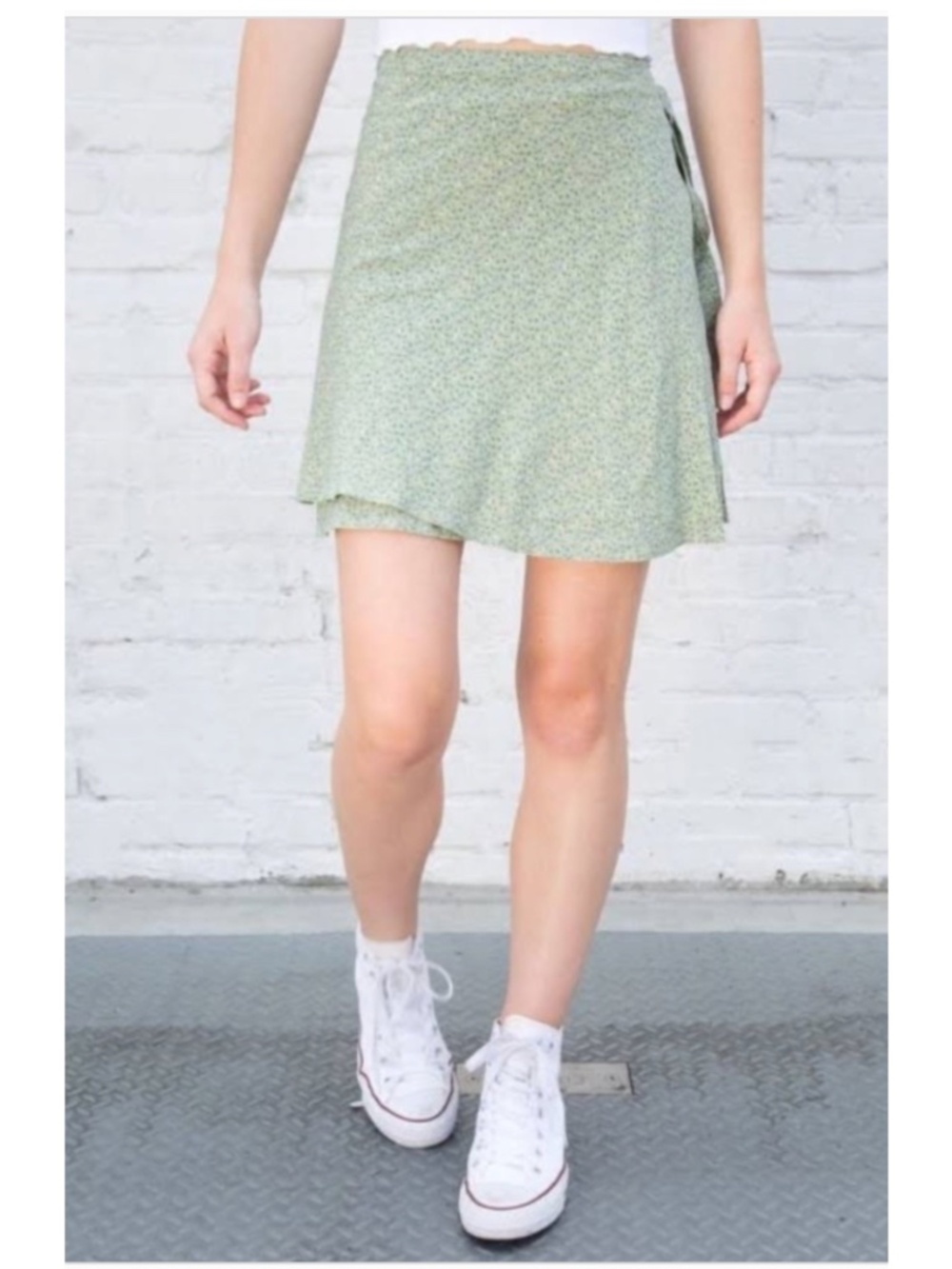 BRANDY MELVILLE Genevieve Floral Wrap Mini Skirt Green One Size